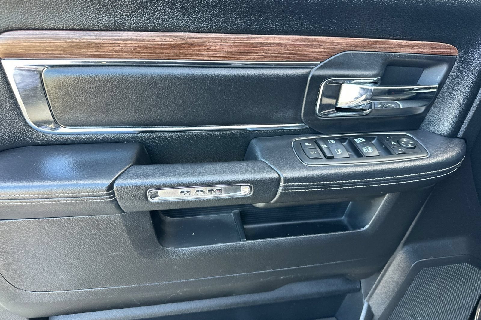 2015 RAM 1500 Laramie