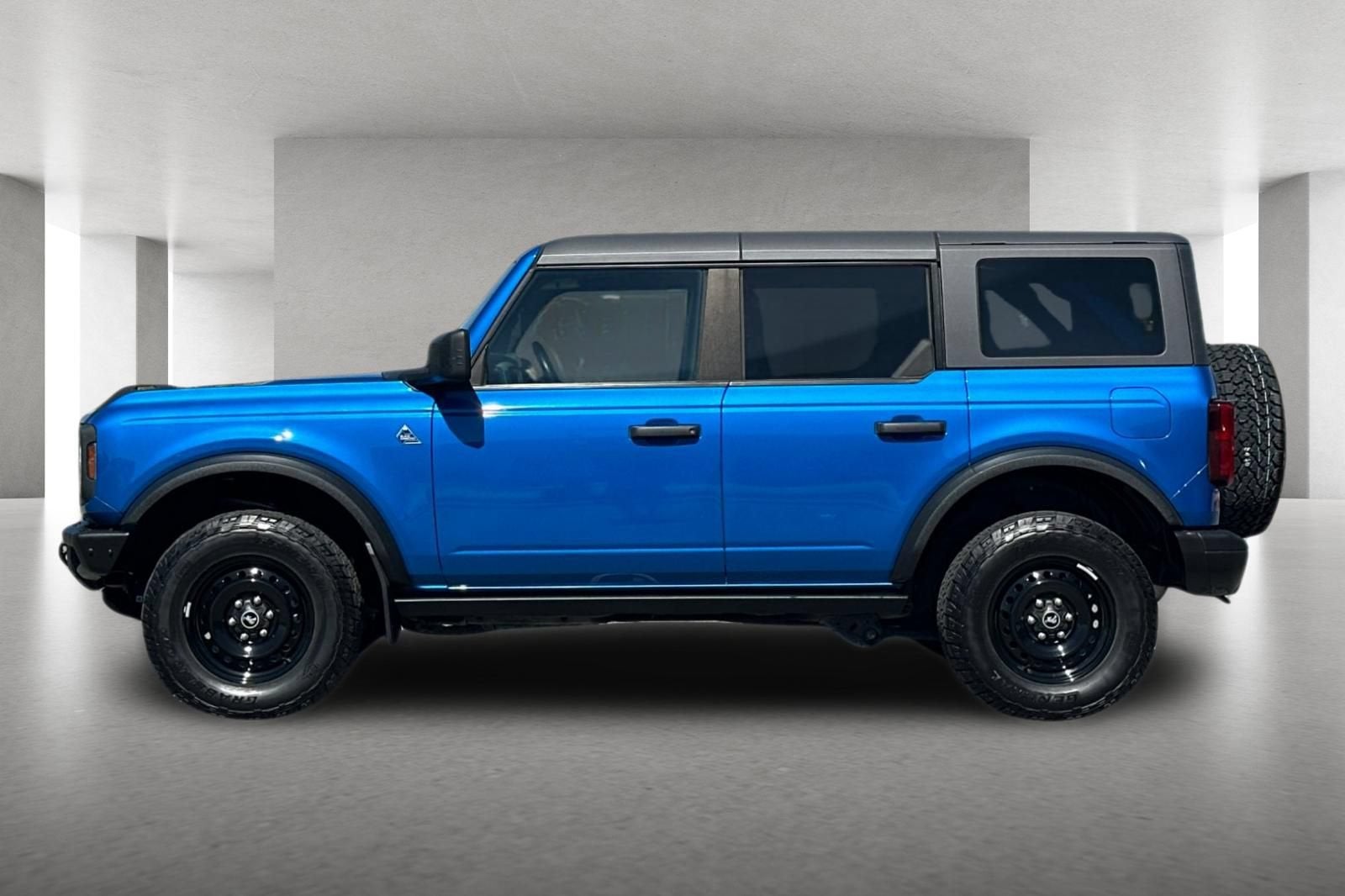 2022 Ford Bronco Base