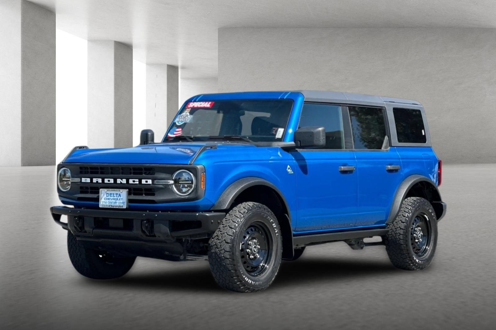 2022 Ford Bronco Base