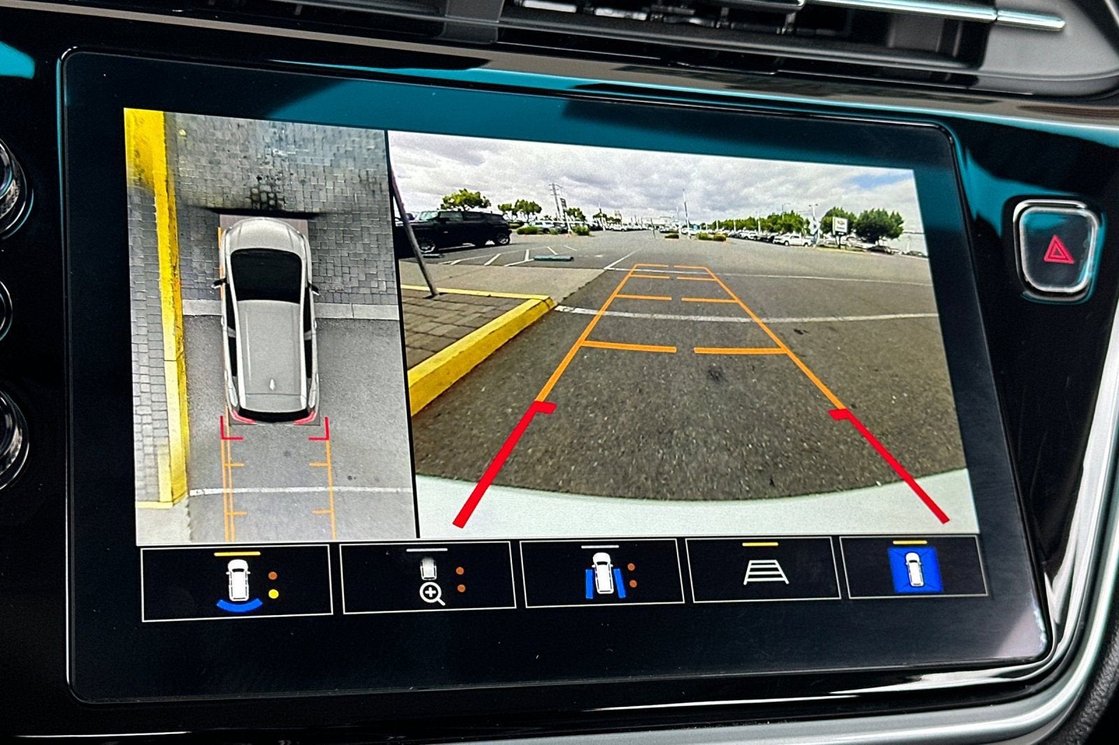 2023 Chevrolet Bolt EV 2LT