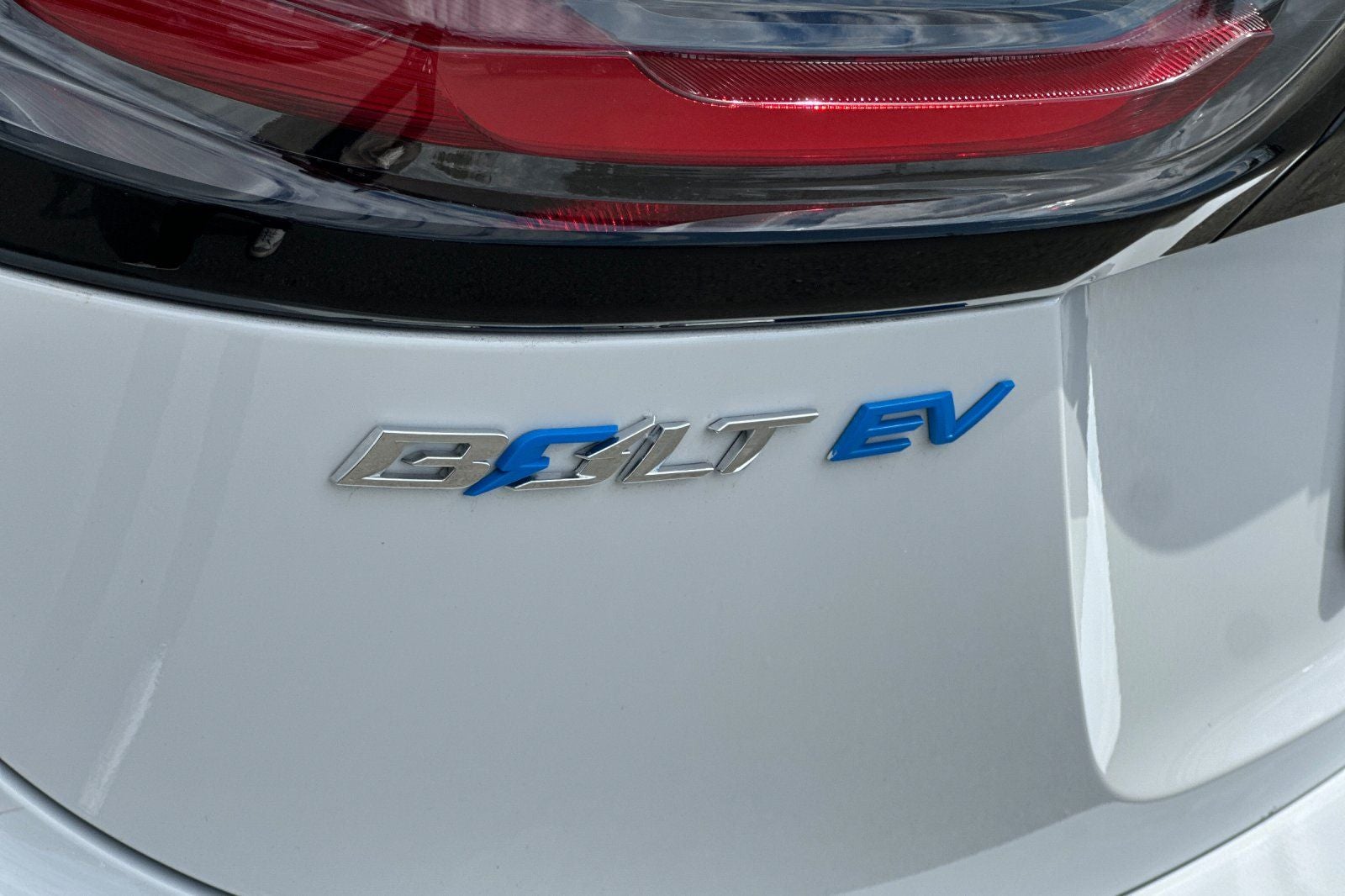 2023 Chevrolet Bolt EV 2LT