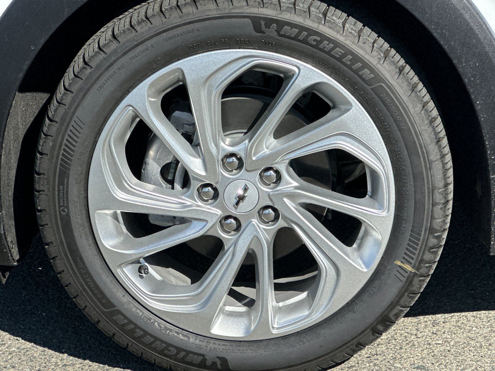 2027 Chevrolet Bolt EV LT