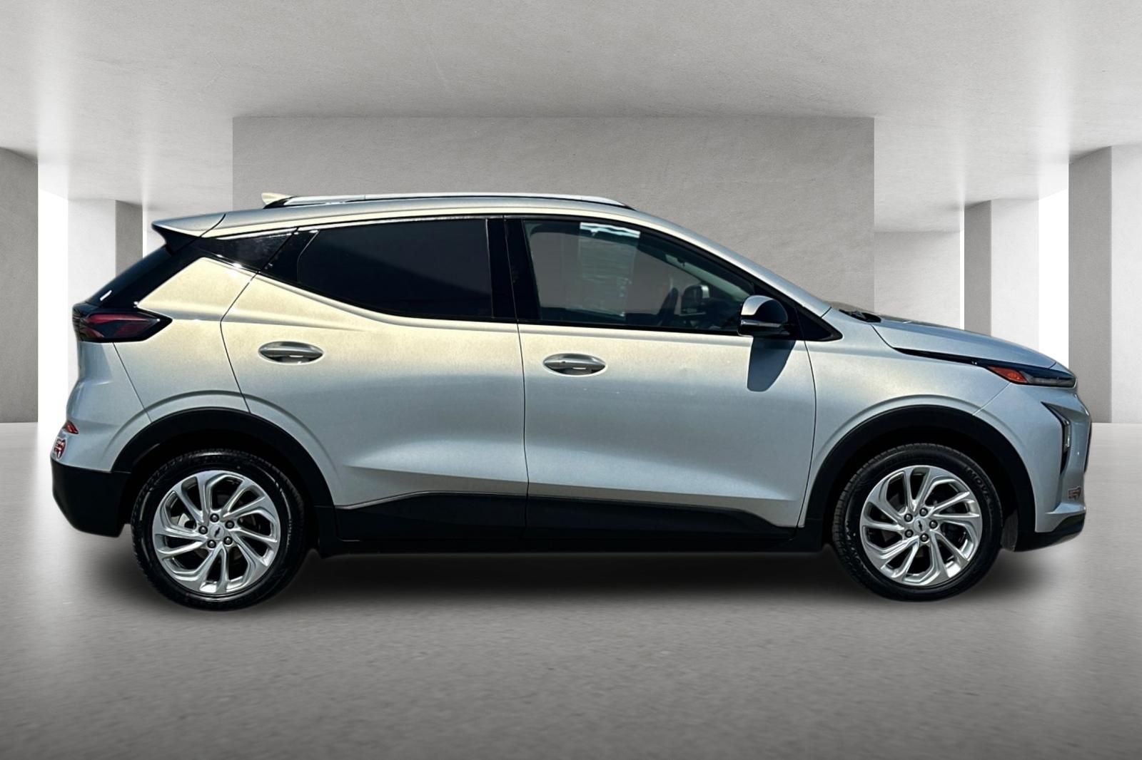 2023 Chevrolet Bolt EUV LT