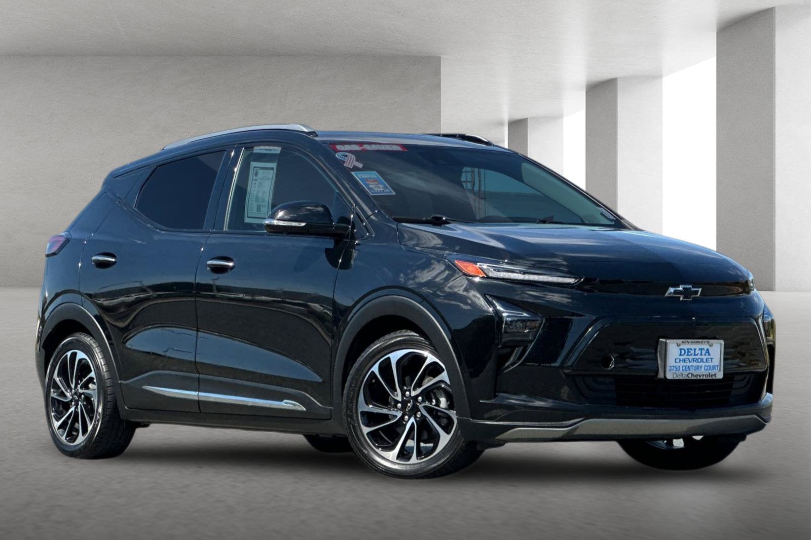 Used 2022 Chevrolet Bolt EUV Premier with VIN 1G1FZ6S08N4106849 for sale in Pittsburg, CA