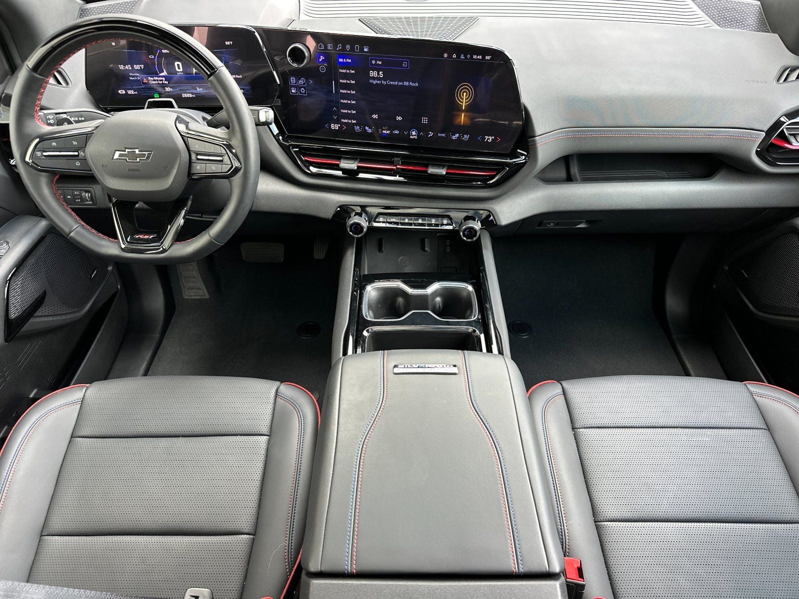 2024 Chevrolet Silverado EV RST