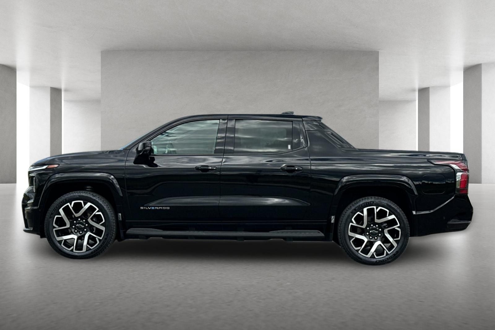 2024 Chevrolet Silverado EV RST