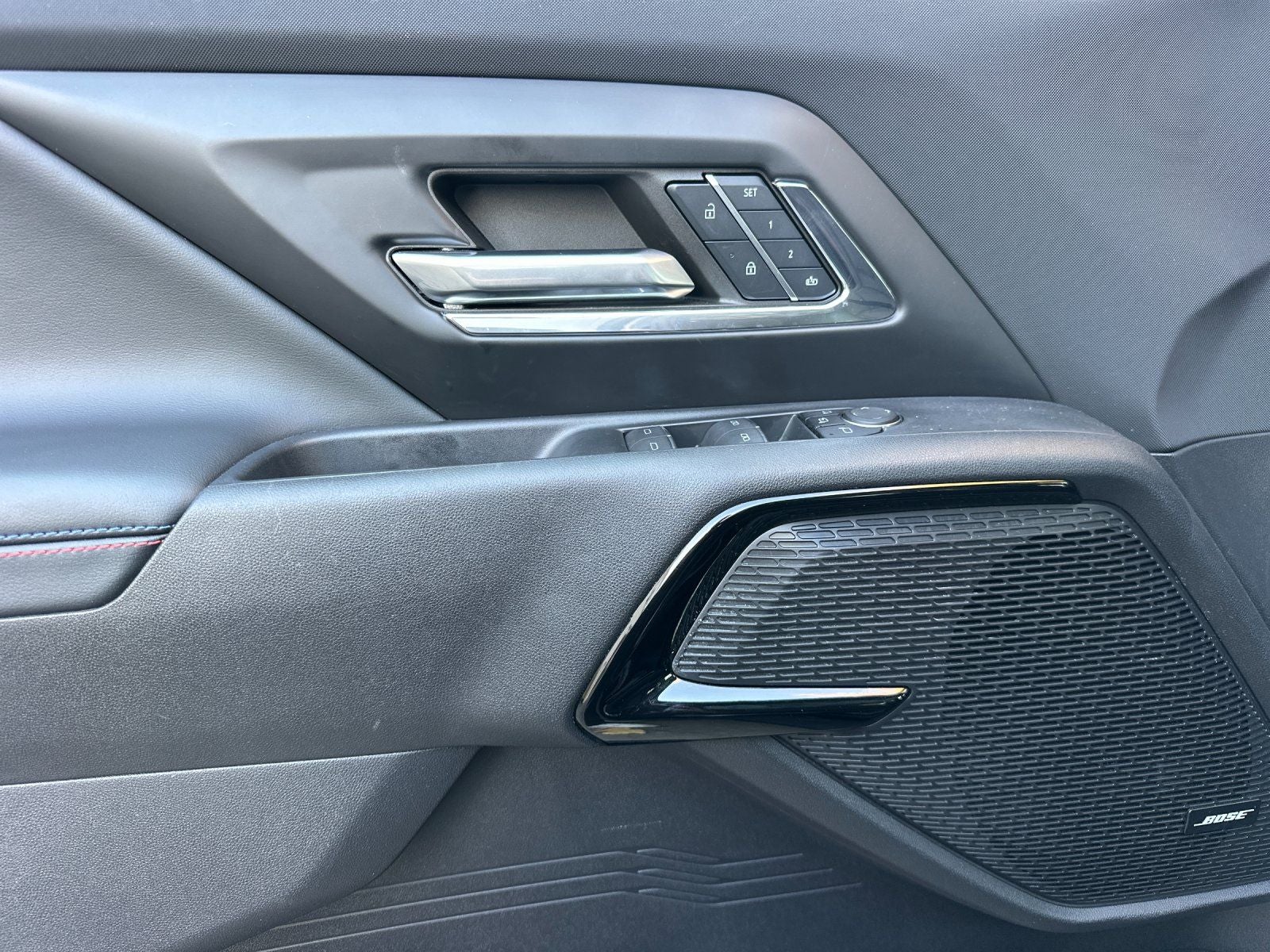 2024 Chevrolet Silverado EV RST