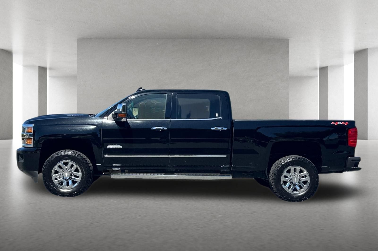2018 Chevrolet Silverado 3500 HD High Country