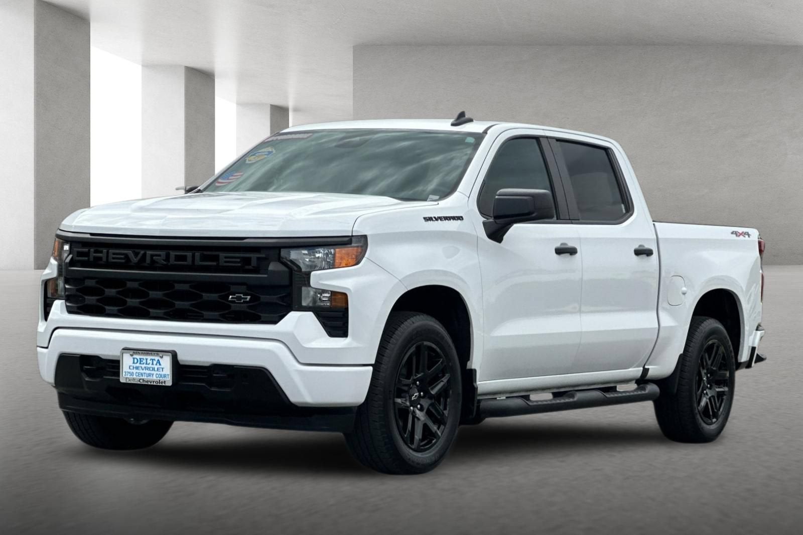 2023 Chevrolet Silverado 1500 Custom