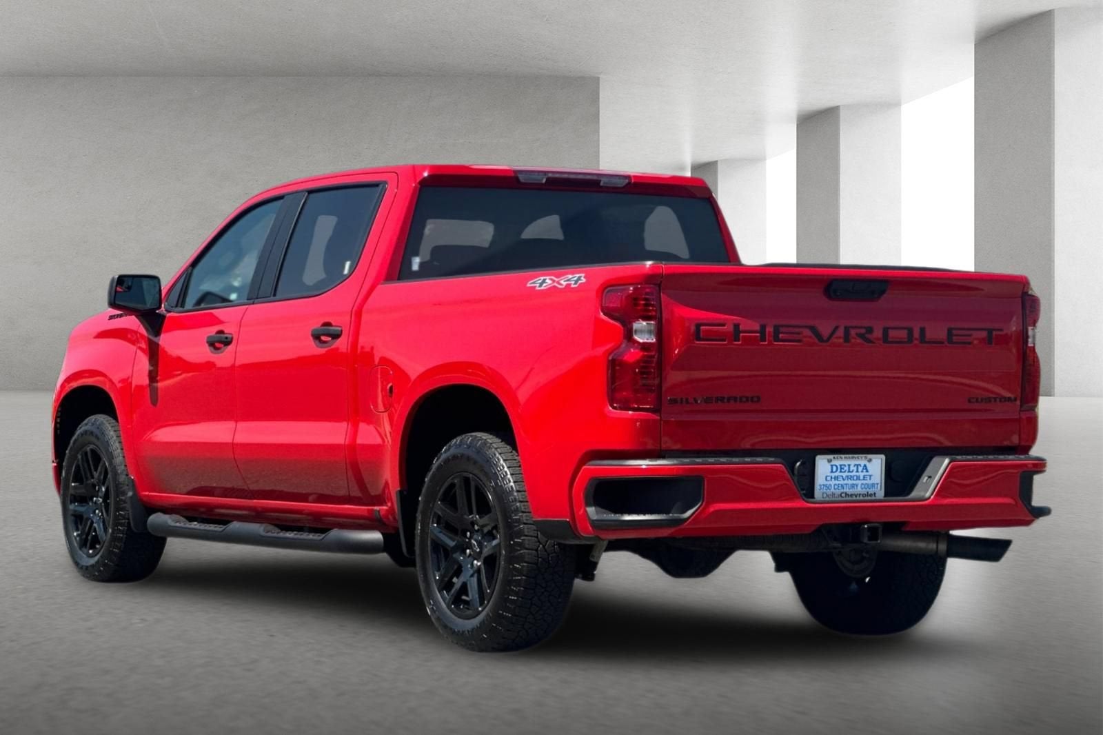2025 Chevrolet Silverado 1500 Custom
