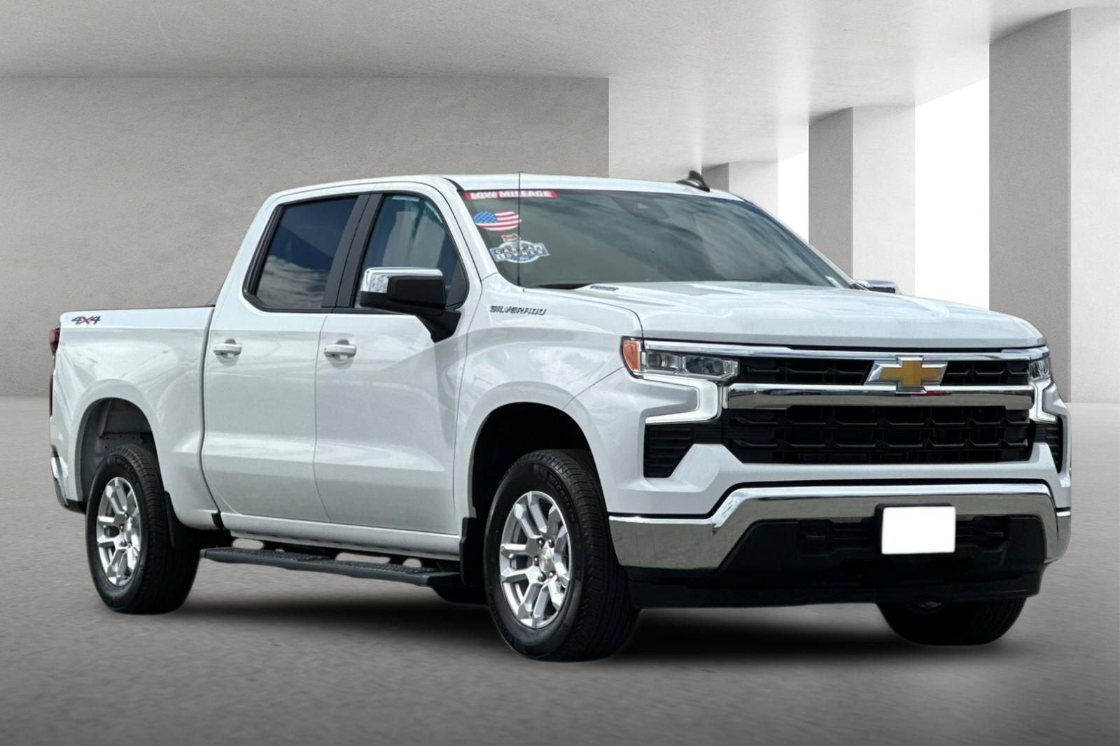 2025 Chevrolet Silverado 1500 LT (2FL)