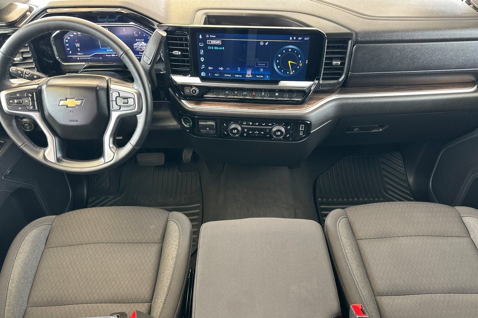 2025 Chevrolet Silverado 1500 LT (2FL)