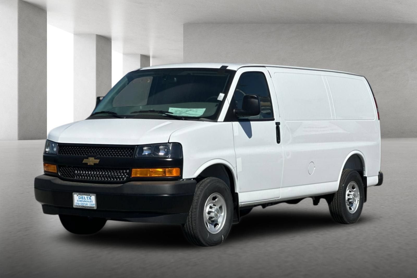 2026 Chevrolet Express Cargo WT