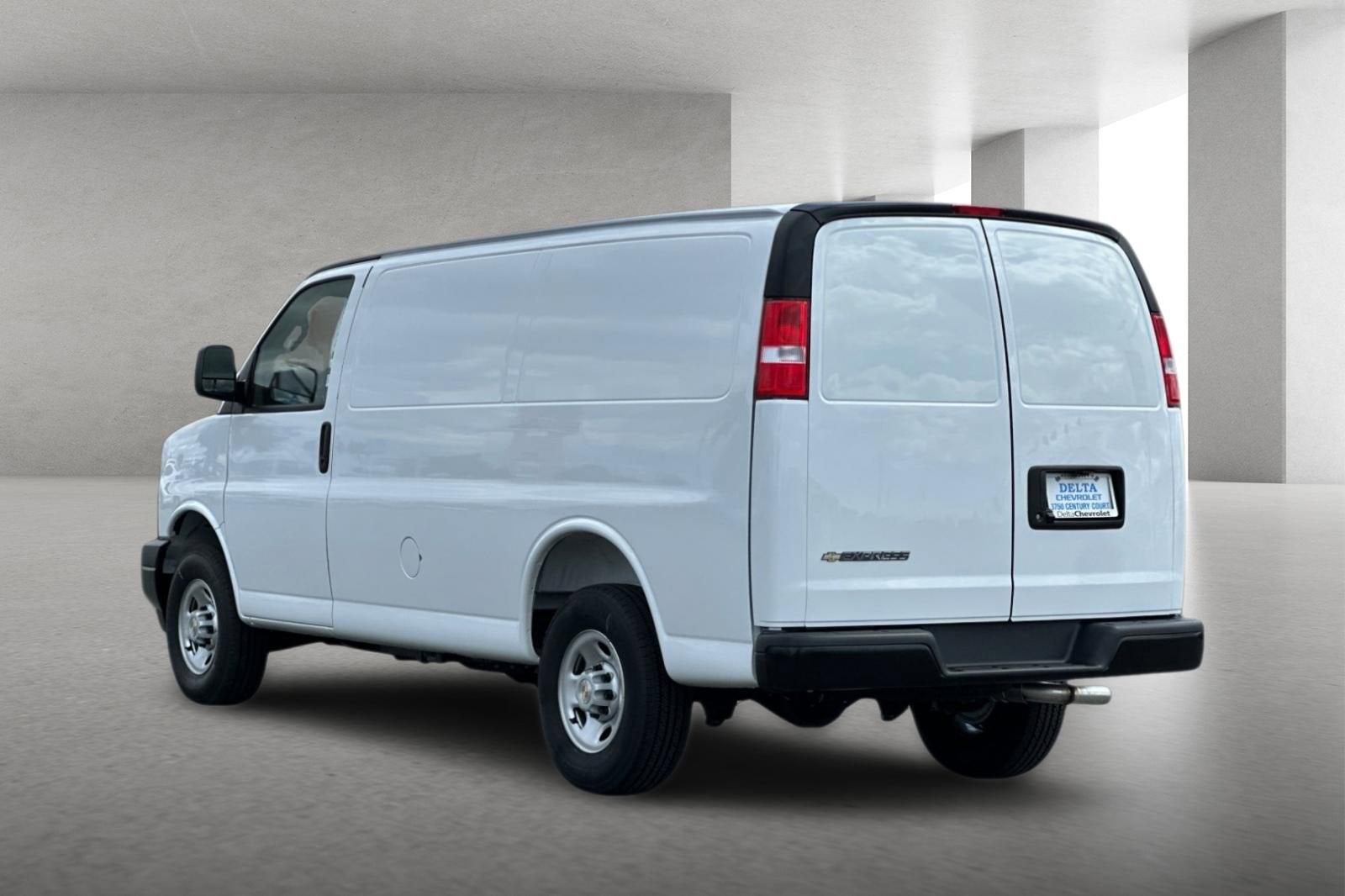2026 Chevrolet Express Cargo WT