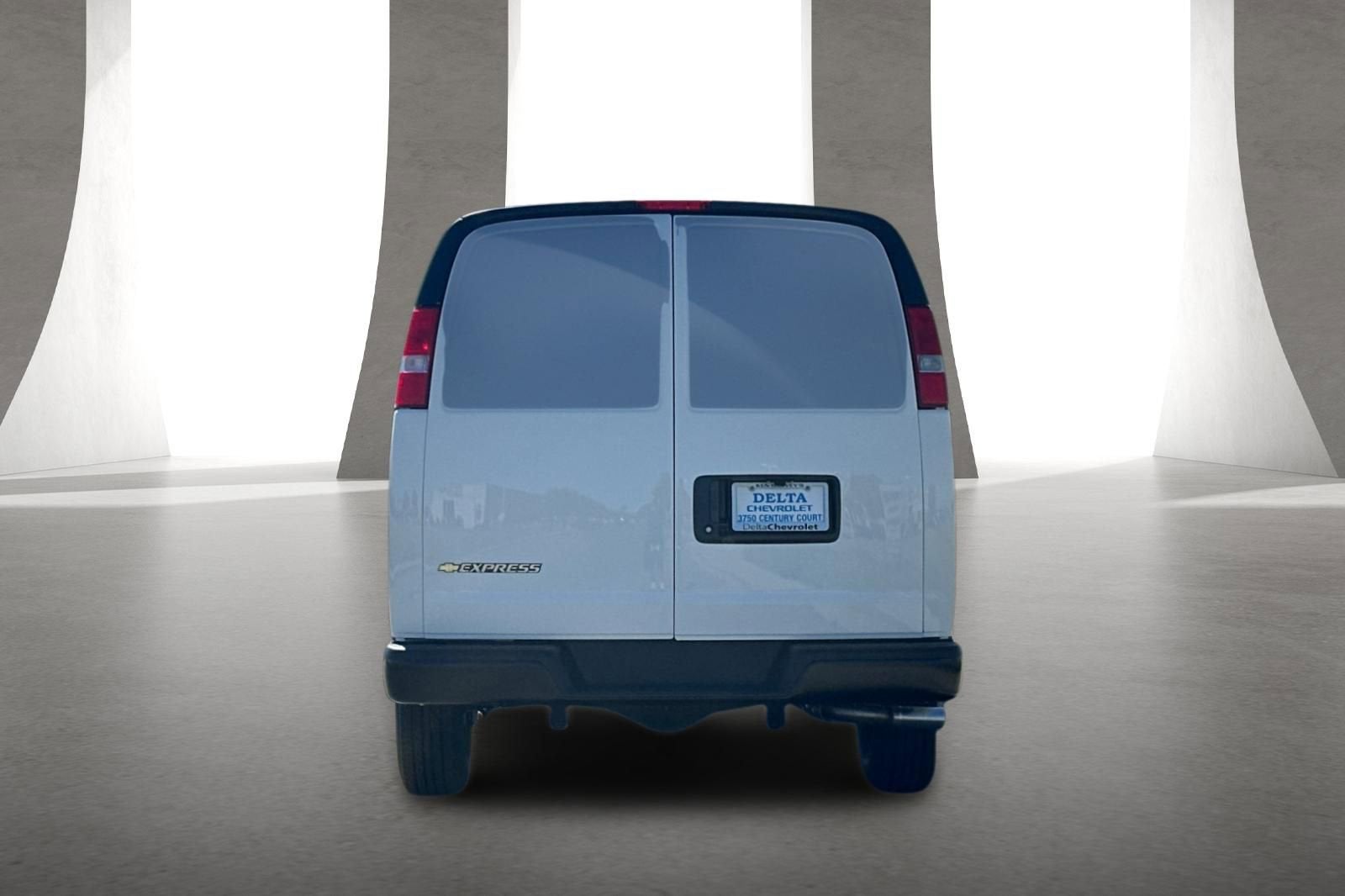 2026 Chevrolet Express Cargo WT