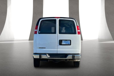 2025 Chevrolet Express Cargo WT