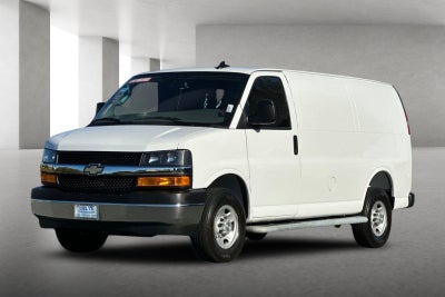 2025 Chevrolet Express Cargo WT