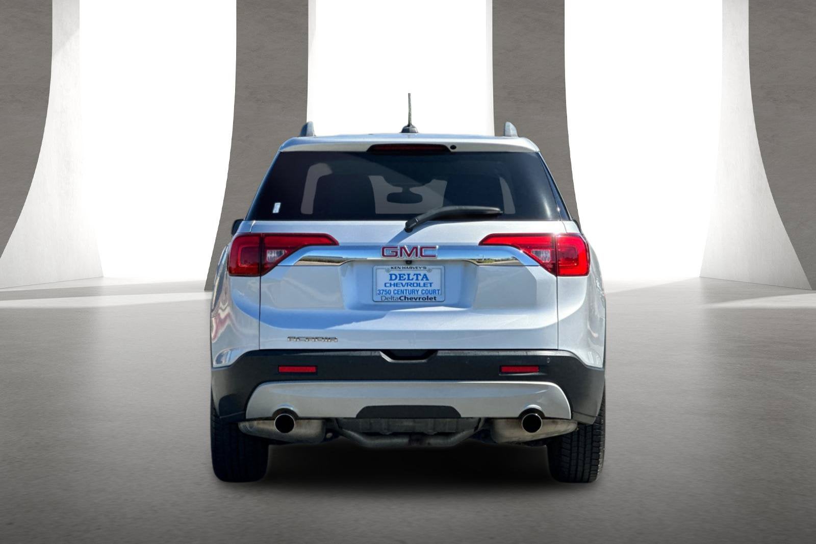 2017 GMC Acadia SLE