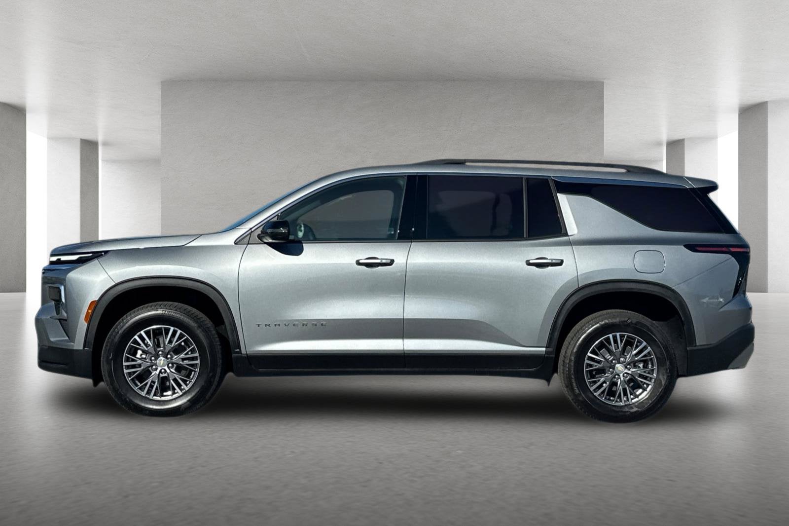 2026 Chevrolet Traverse LT - Photo 7
