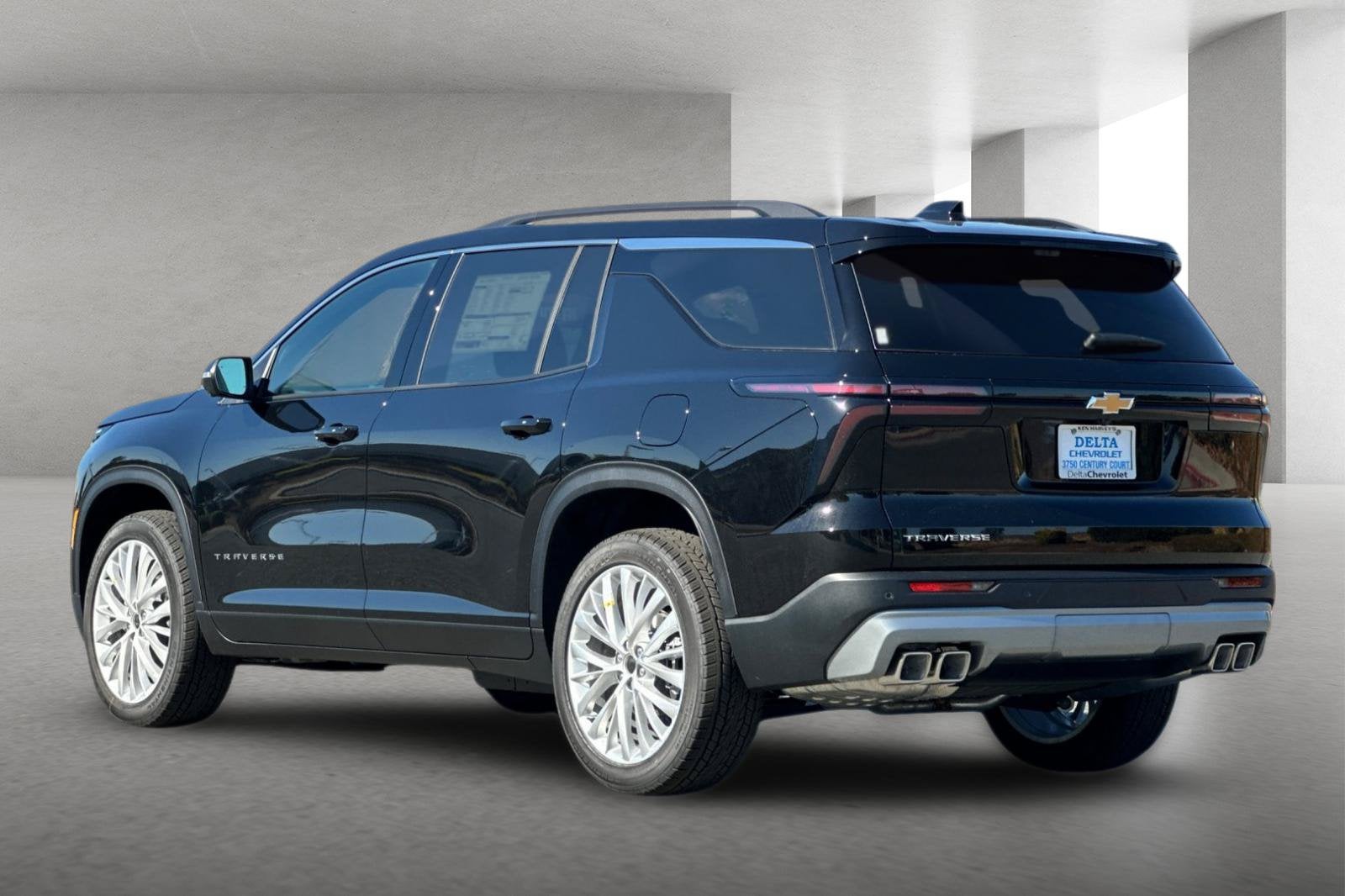 2027 Chevrolet Traverse LT