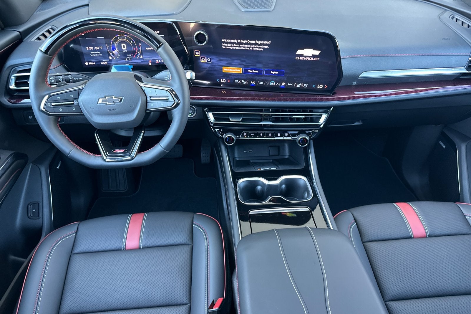 2027 Chevrolet Traverse RS