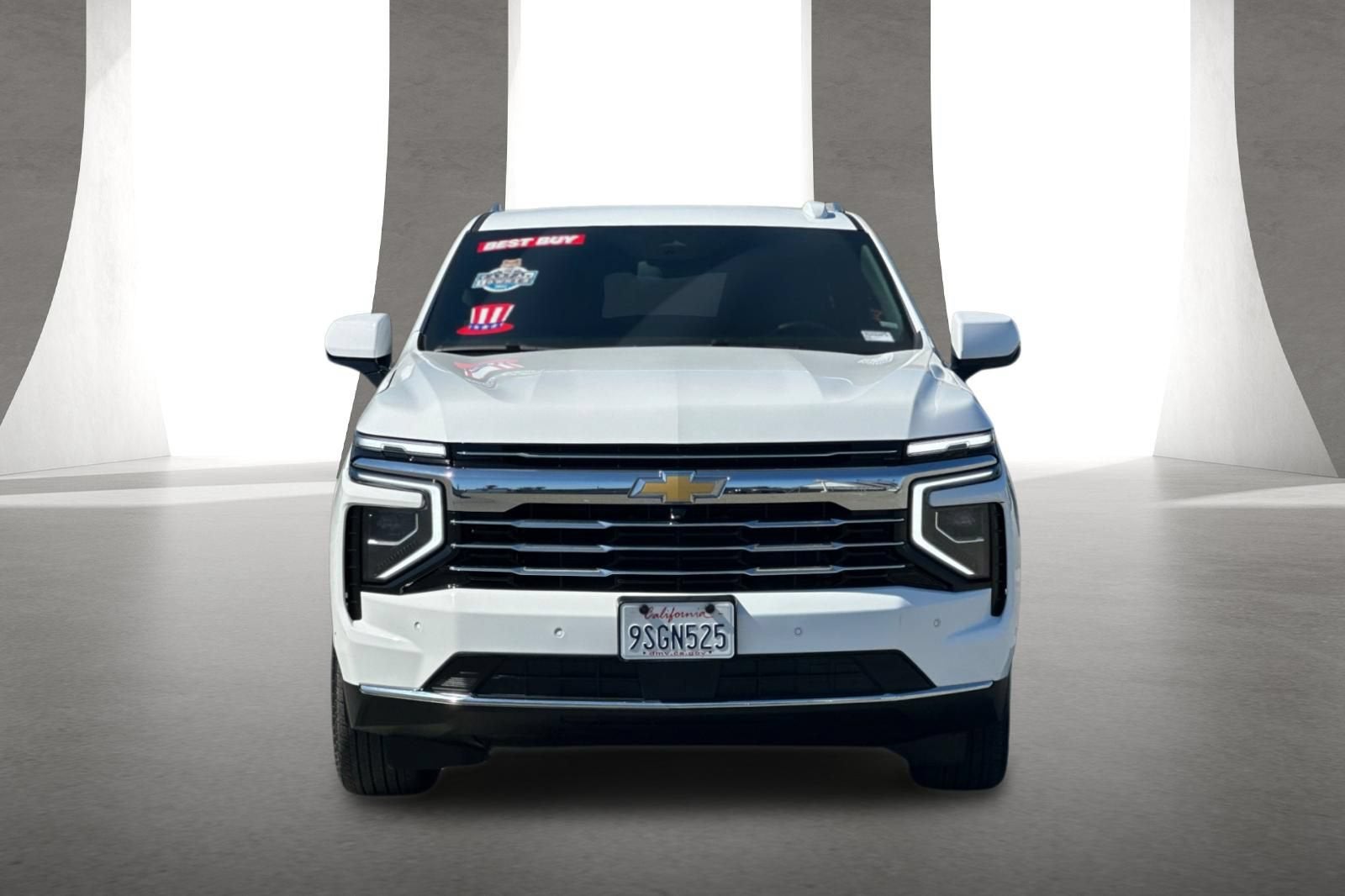 2025 Chevrolet Suburban LT