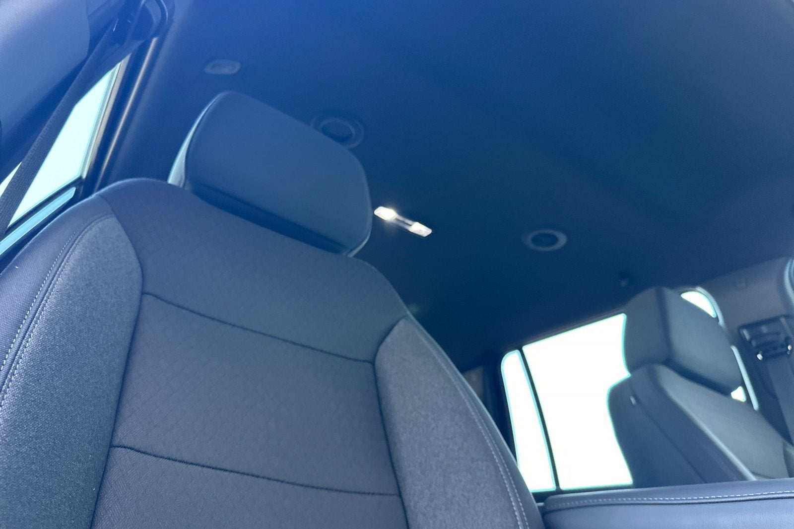 2027 Chevrolet Suburban LS