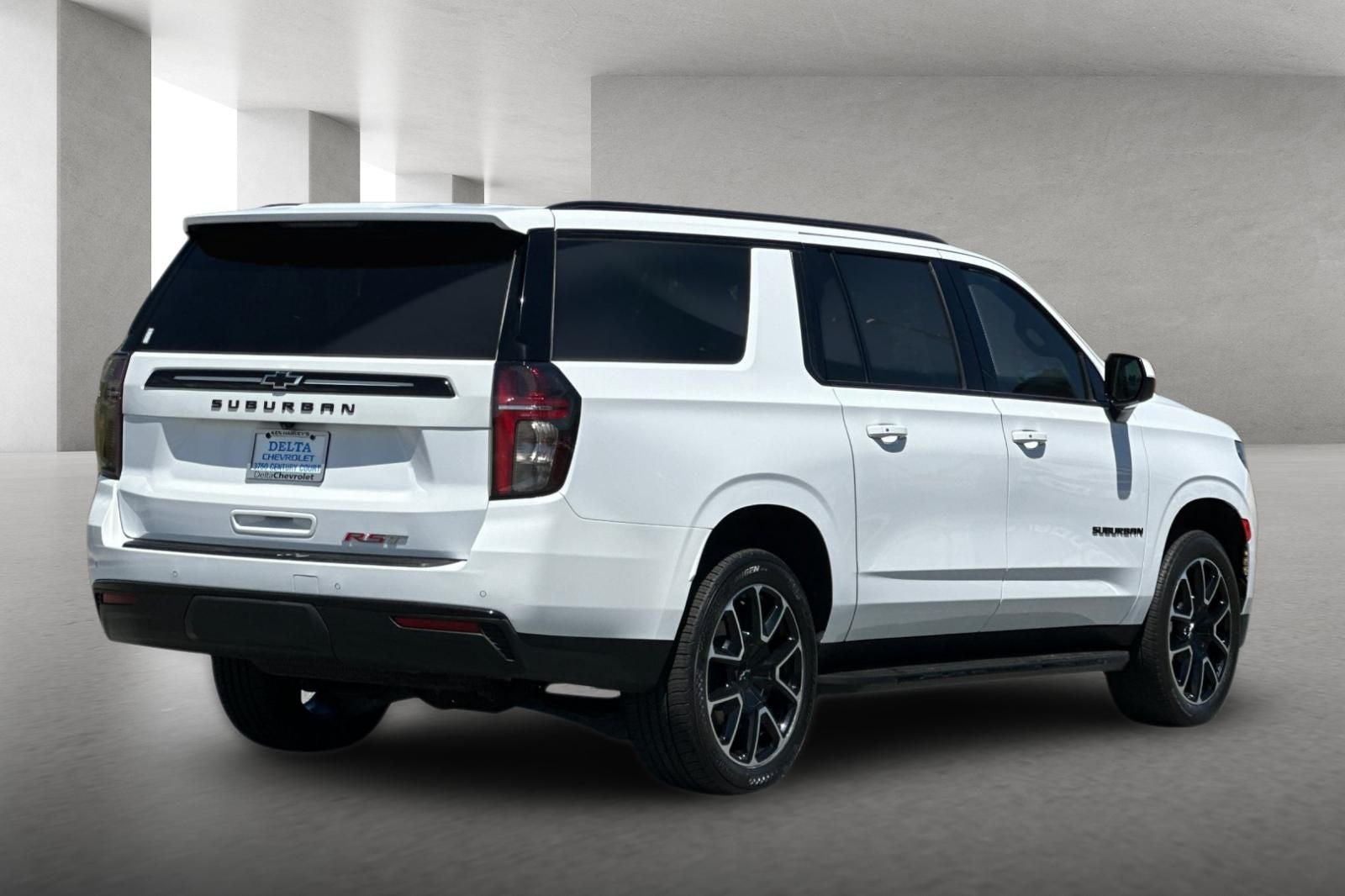 2024 Chevrolet Suburban RST