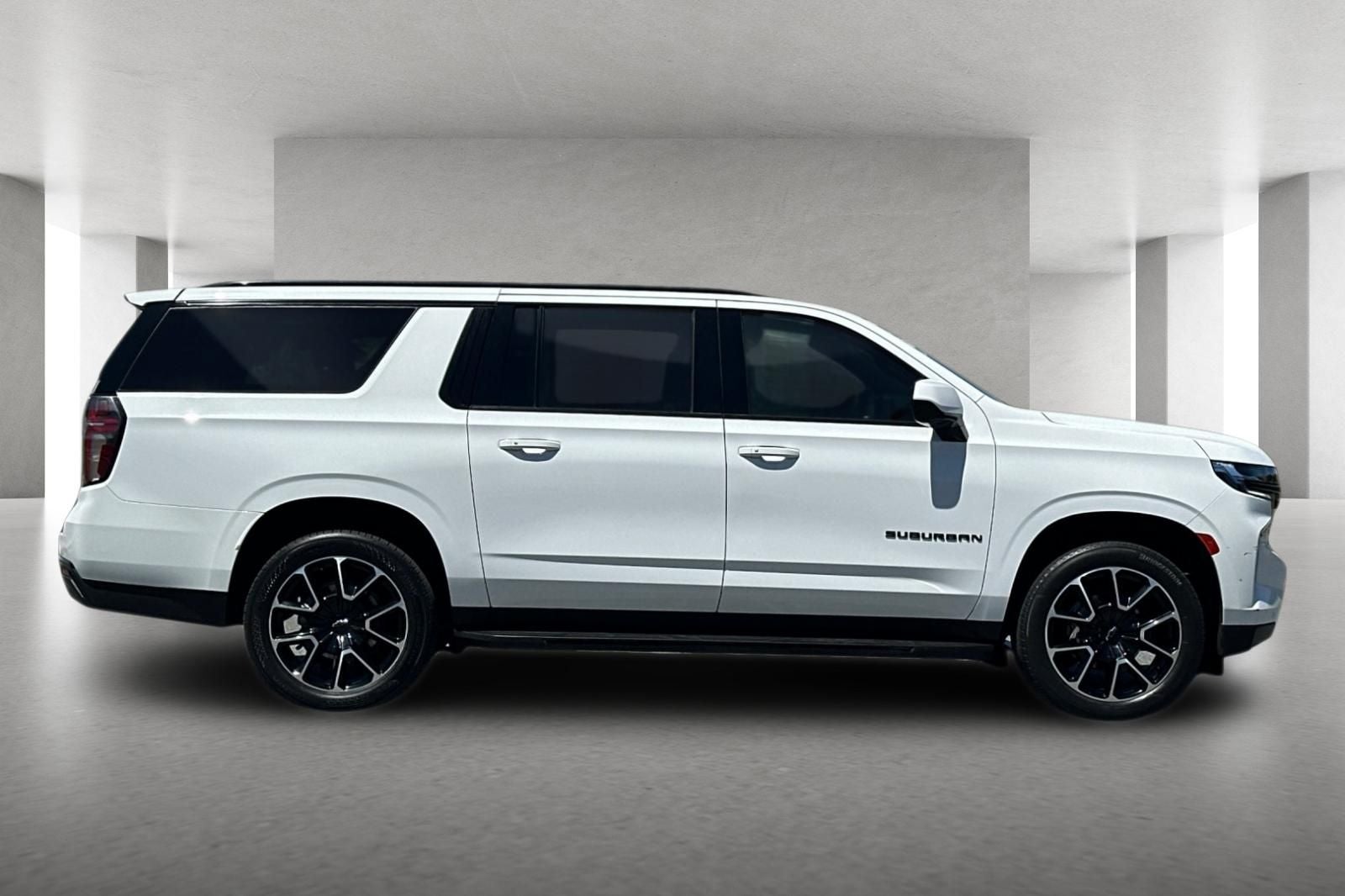 2024 Chevrolet Suburban RST