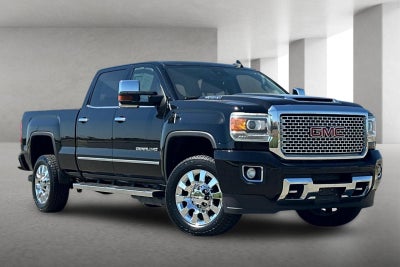 2017 GMC Sierra 2500 HD Denali