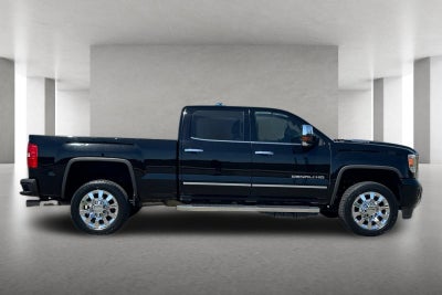 2017 GMC Sierra 2500 HD Denali