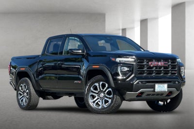 2024 GMC Canyon AT4