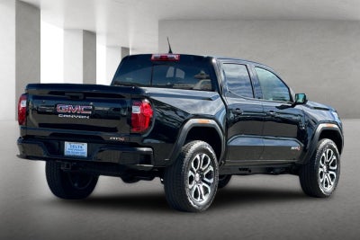 2024 GMC Canyon AT4