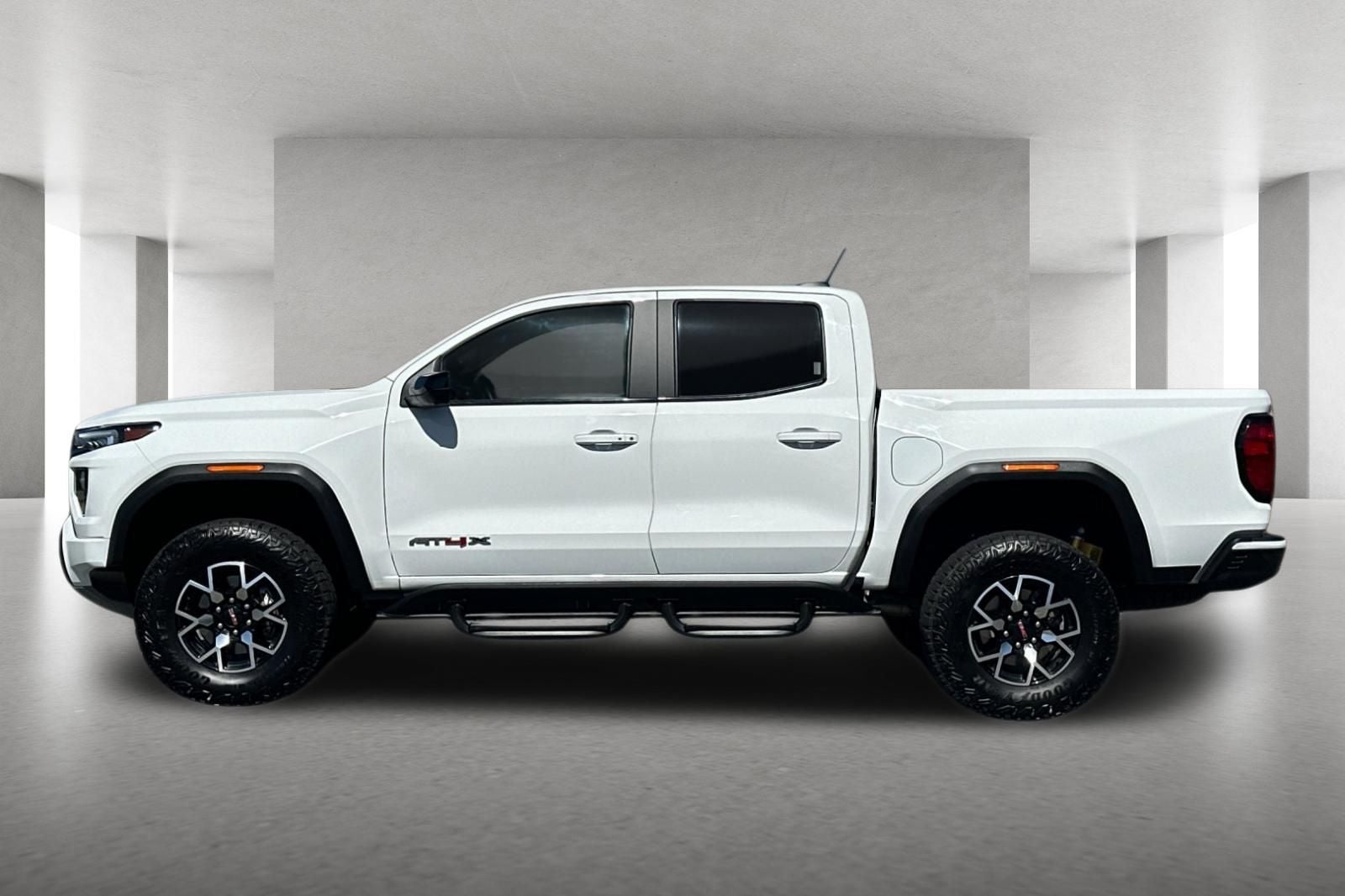 2024 GMC Canyon AT4X