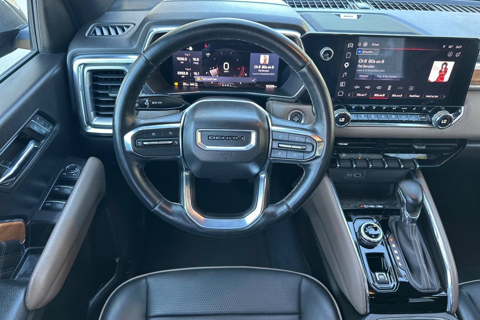 2023 GMC Canyon 4WD Denali