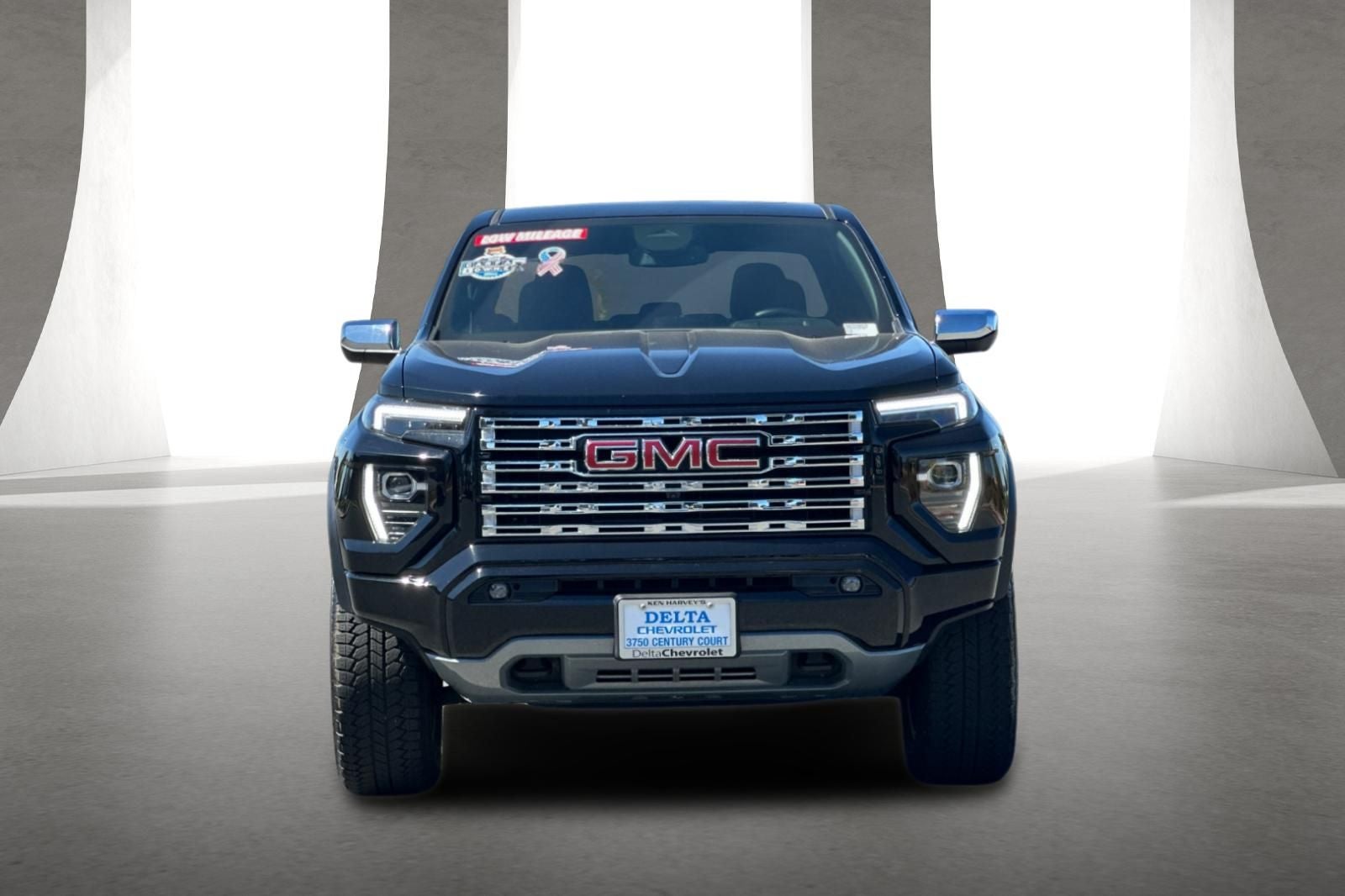 2023 GMC Canyon 4WD Denali