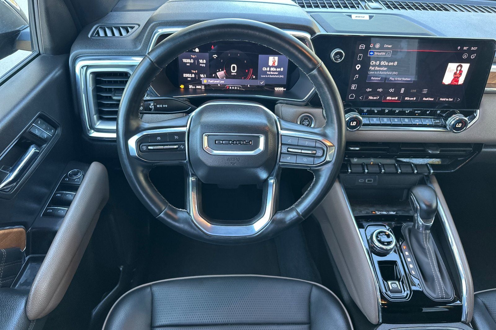 2023 GMC Canyon 4WD Denali