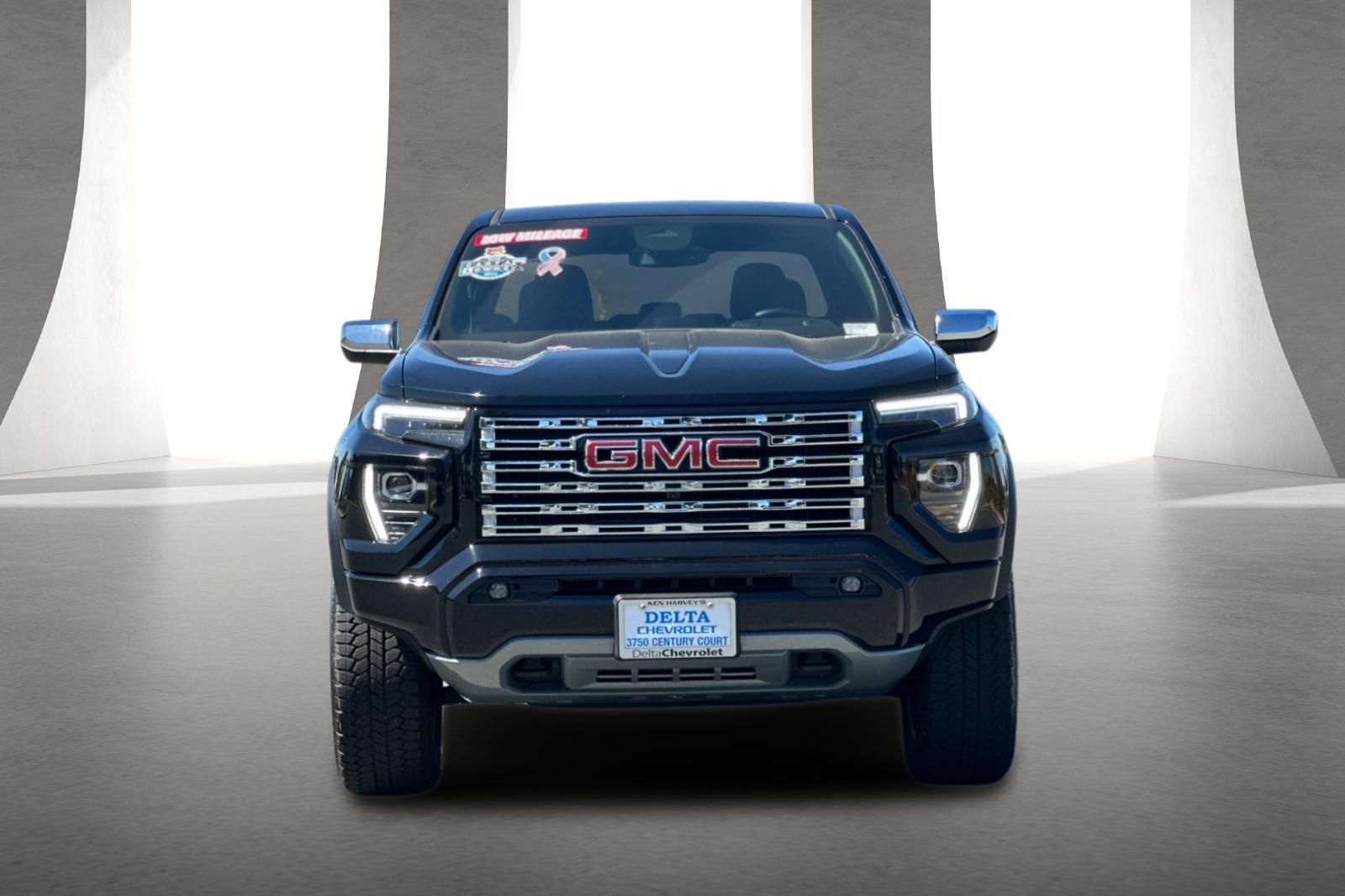 2023 GMC Canyon 4WD Denali