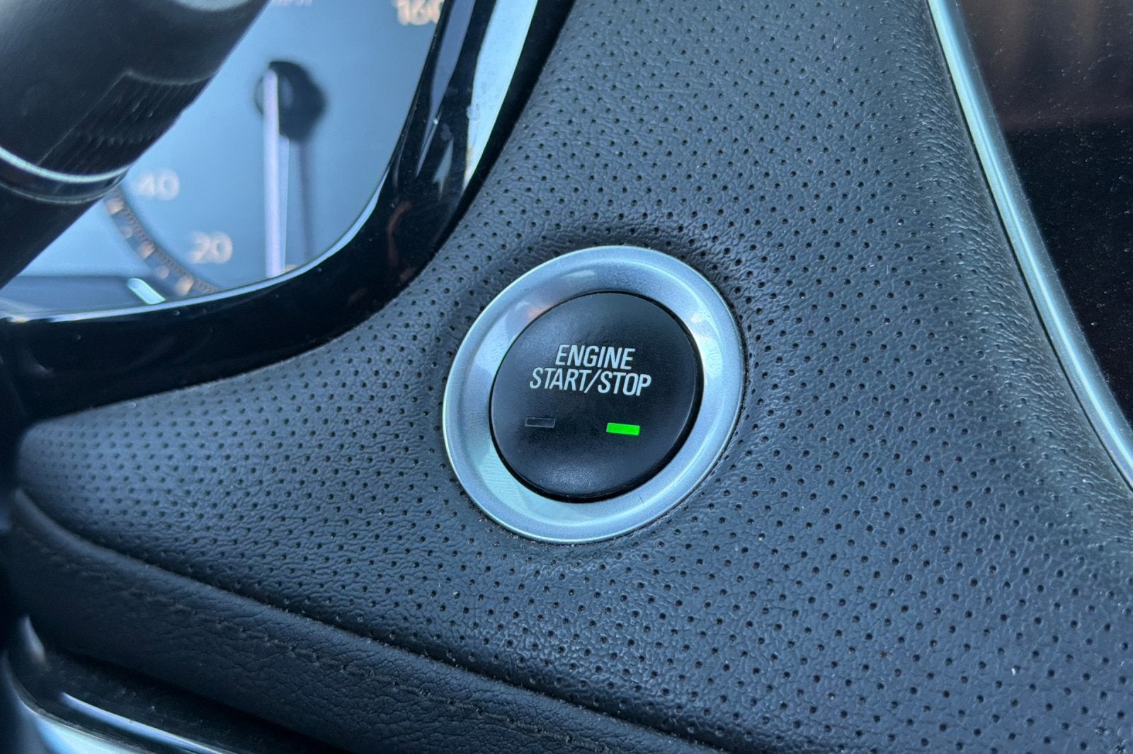 2023 Cadillac XT5 FWD Premium Luxury