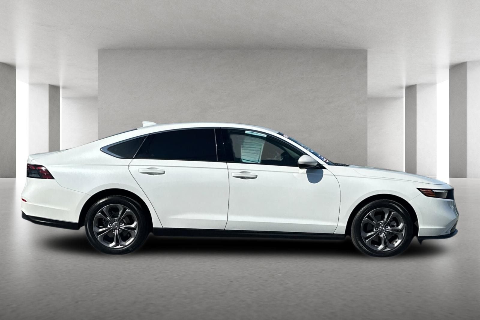 2023 Honda Accord Sedan EX