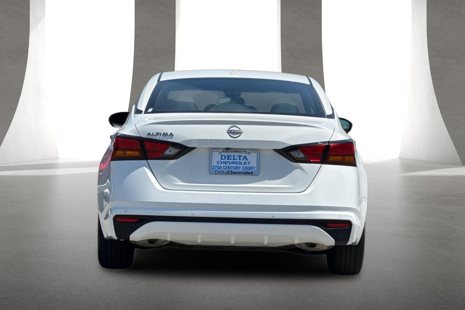 2025 Nissan Altima SV