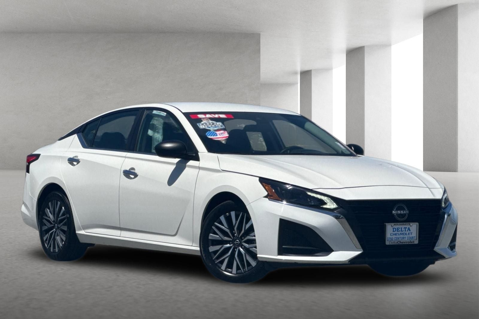 2025 Nissan Altima SV