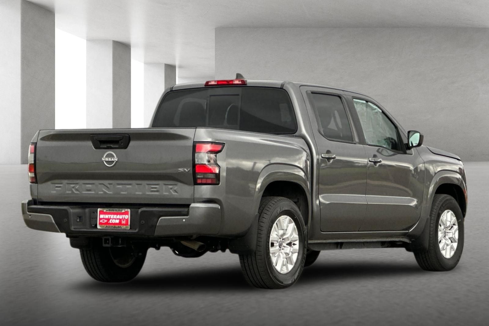 2022 Nissan Frontier SV
