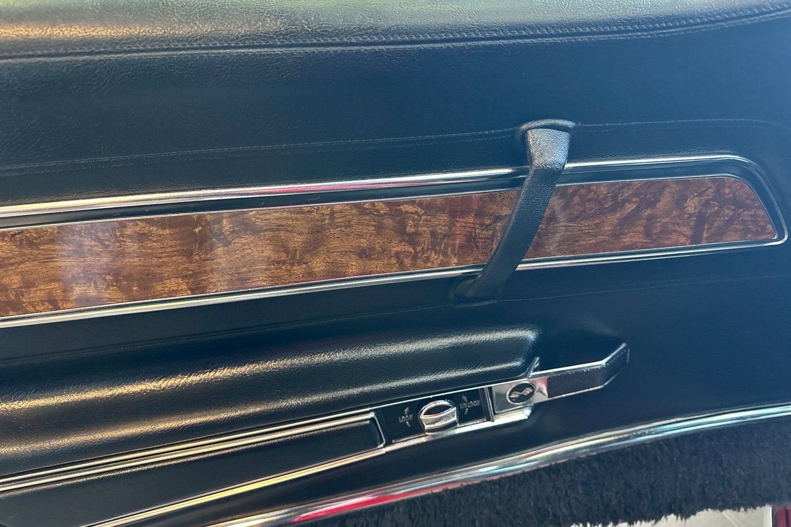 1976 Chevrolet CORVETTE Base