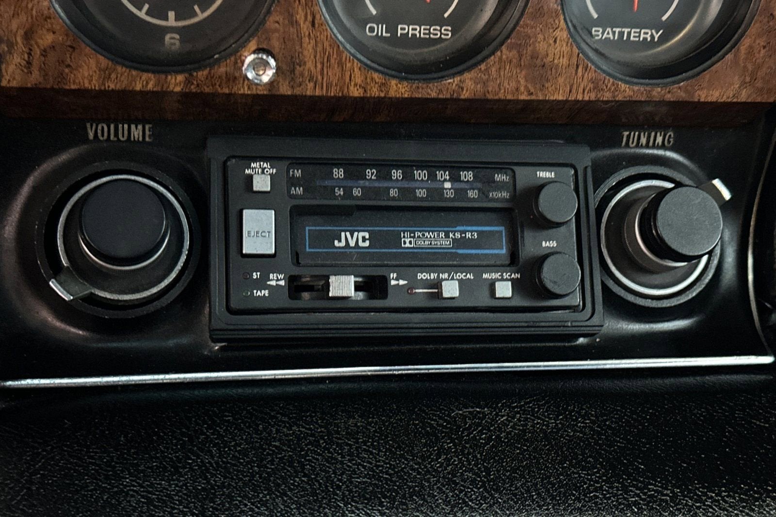 1976 Chevrolet CORVETTE Base