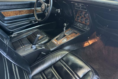 1976 Chevrolet CORVETTE Base