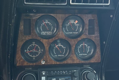 1976 Chevrolet CORVETTE Base