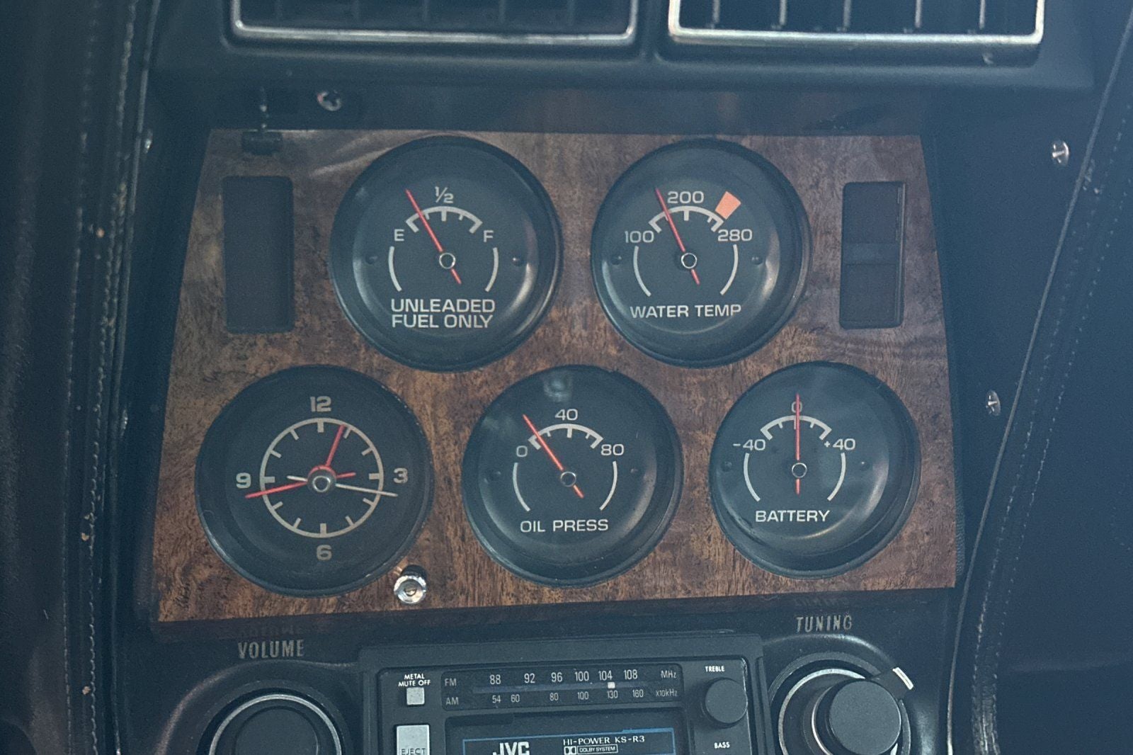 1976 Chevrolet CORVETTE Base
