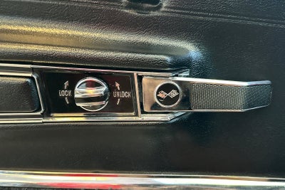 1976 Chevrolet CORVETTE Base