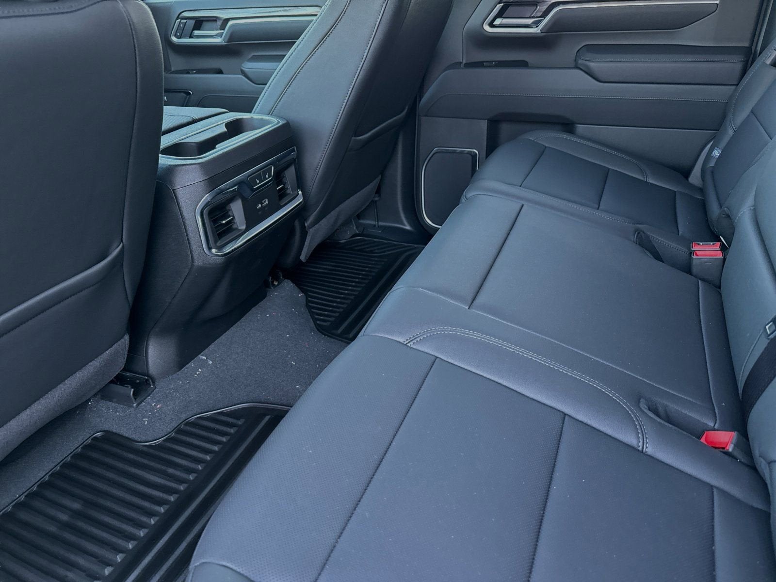 2025 Chevrolet Silverado 3500 HD LTZ